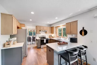 13865 Forest Hill Road, Eden Prairie, MN 55346 - Photo 20