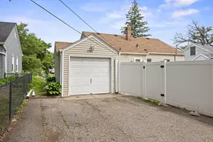 5709 W Lake St, Saint Louis Park, MN 55416 - Photo 20