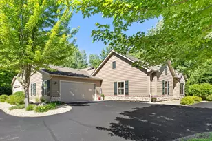 24227 Rivers Edge Rd, Rogers, MN 55374 - Photo 2