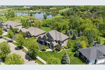 3667 Lerive Way, Chaska, MN 55318 - Photo 4