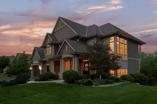 3667 Lerive Way, Chaska, MN 55318 - Photo 2