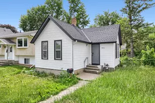 1024 Geranium Ave E, Saint Paul, MN 55106 - Photo 1