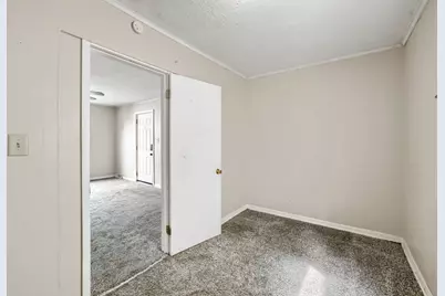 1024 Geranium Avenue E, Saint Paul, MN 55106 - Photo 16