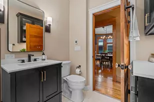 1200 Laurel Ave, Saint Paul, MN 55104 - Photo 16