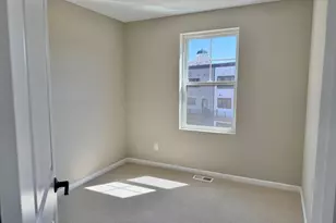 851 Sweetwater Dr, Saint Paul, MN 55116 - Photo 12
