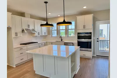 851 Sweetwater Drive, Saint Paul, MN 55116 - Photo 6