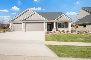 2657 Scenic Point Dr SW, Rochester, MN 55902 - Photo 1