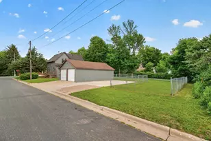 543 5th Ave SW, Cambridge, MN 55008 - Photo 78