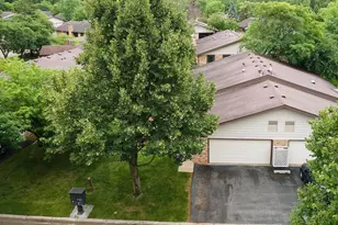 1221 Archer Ln N, Plymouth, MN 55447 - Photo 28