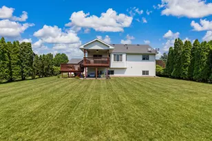 605 E South St, Belle Plaine, MN 56011 - Photo 26