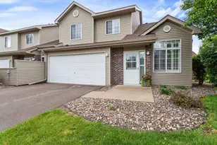 2440 Oakridge Cir, Hudson, WI 54016 - Photo 1
