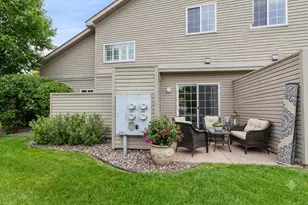 2440 Oakridge Cir, Hudson, WI 54016 - Photo 20