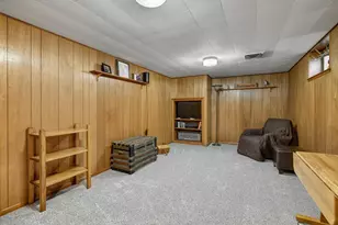 806 Myrtle St, Hudson, WI 54016 - Photo 12