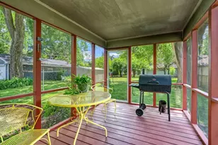 806 Myrtle St, Hudson, WI 54016 - Photo 14