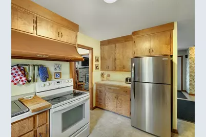 806 Myrtle Street, Hudson, WI 54016 - Photo 4