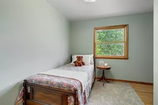 806 Myrtle St, Hudson, WI 54016 - Photo 10