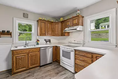 520 Hawthorn Street, Red Wing, MN 55066 - Photo 16