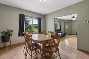 520 Hawthorn St, Red Wing, MN 55066 - Photo 16