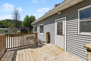 520 Hawthorn St, Red Wing, MN 55066 - Photo 4