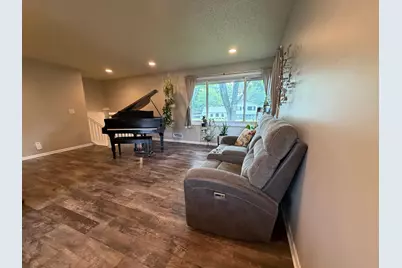20615 207th Court W, Lakeville, MN 55044 - Photo 6