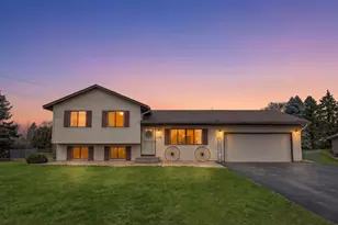 7688 Jasmine Ave S, Cottage Grove, MN 55016 - Photo 1