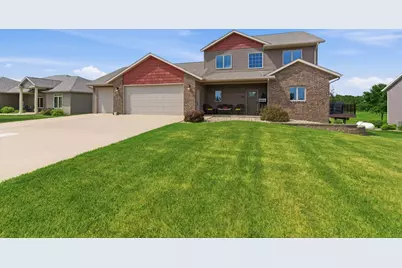 605 E 2nd Avenue, Beaver Creek, MN 56116 - Photo 1
