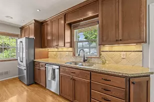 3418 Hayes St NE, Minneapolis, MN 55418 - Photo 10