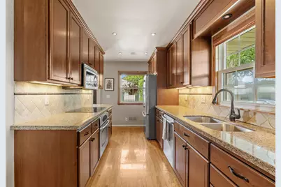 3418 Hayes Street NE, Minneapolis, MN 55418 - Photo 8