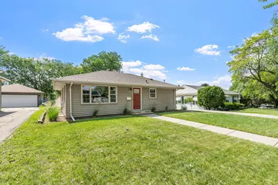 3418 Hayes Street NE, Minneapolis, MN 55418 - Photo 2