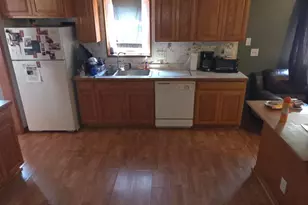 513 3rd St SE, Willmar, MN 56201 - Photo 8