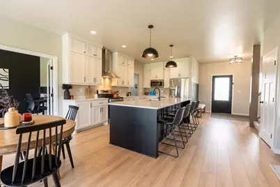 4744 Hampton Loop S, Moorhead, MN 56560 - Photo 8