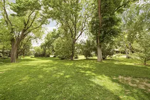 6912 Paiute Dr, Edina, MN 55439 - Photo 38