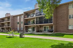 3850 Plymouth Blvd, Plymouth, MN 55446 - Photo 34