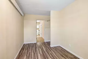 825 18th Ave NE, Minneapolis, MN 55418 - Photo 10