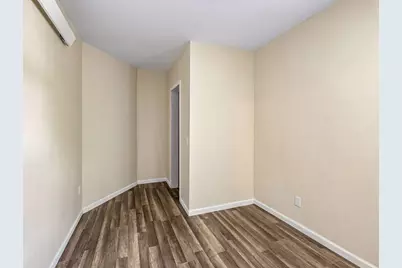 825 18th Avenue NE, Minneapolis, MN 55418 - Photo 12