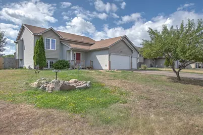705 Bluebird Street, Mora, MN 55051 - Photo 10