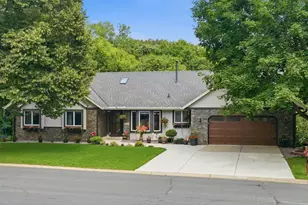 13500 Georgia Dr, Apple Valley, MN 55124 - Photo 66