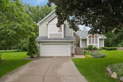 3090 Saint Albans Hollow Circle, Minnetonka, MN 55305 - Photo 2