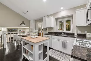 3090 St Albans Hollow Cir, Minnetonka, MN 55305 - Photo 16