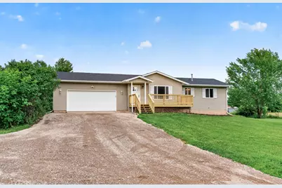 33545 Oriole Avenue, Lindstrom, MN 55045 - Photo 2