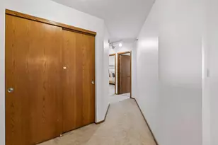 433 S 7th St, Minneapolis, MN 55415 - Photo 6