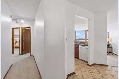 433 S 7th Street #2020, Minneapolis, MN 55415 - Photo 4