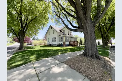 803 S Pine Street, Caledonia, MN 55921 - Photo 1