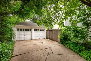 2919 W 47th St, Minneapolis, MN 55410 - Photo 48
