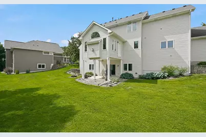 10196 Stony Creek Drive, Woodbury, MN 55129 - Photo 10