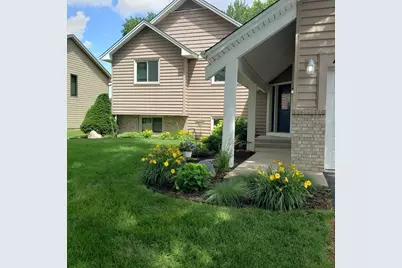 1447 Cutters Lane, Eagan, MN 55122 - Photo 10