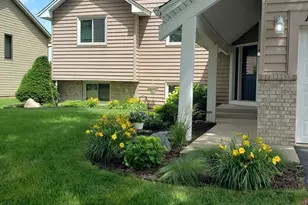 1447 Cutters Ln, Eagan, MN 55122 - Photo 10