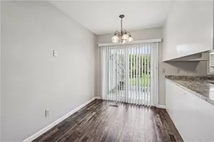 7454 Olson Memorial Hwy, Golden Valley, MN 55427 - Photo 14