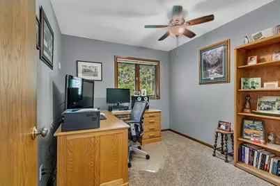 1021 Bromo Avenue, Saint Cloud, MN 56303 - Photo 12