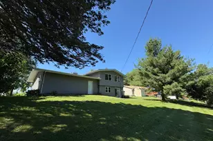 742 W Dale St, Ellsworth, WI 54011 - Photo 12